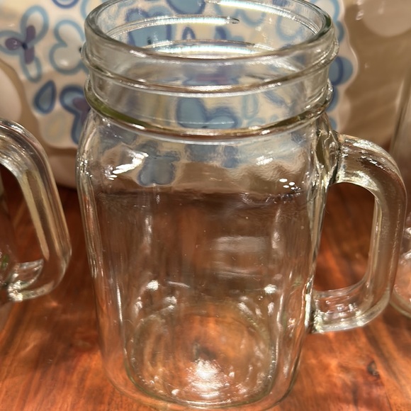 3 glass mugs with wooden tops. Has a hole for a straw. Never used. 🍺🍺 - Picture 4 of 4